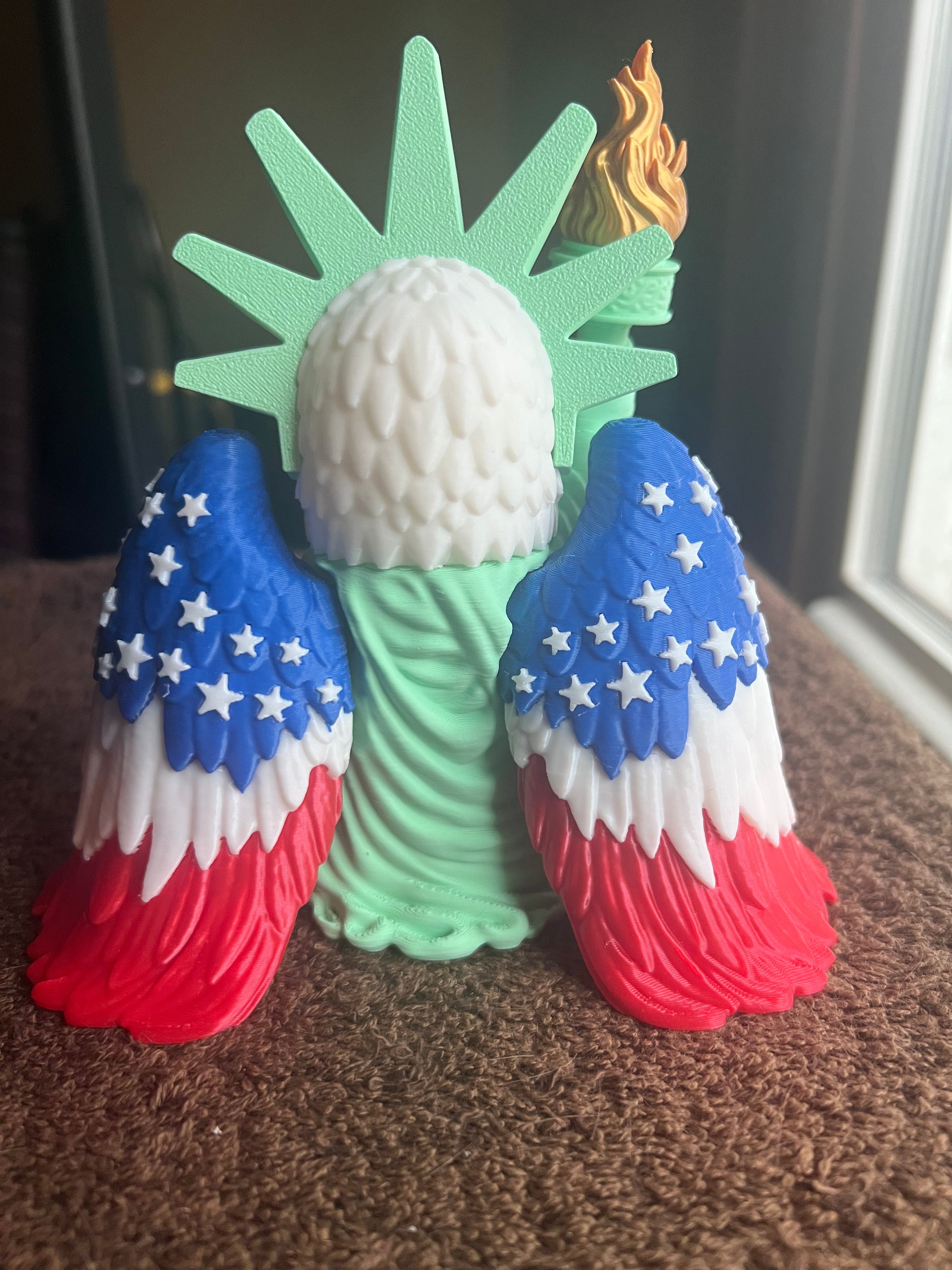 250th Anniversary Eagle